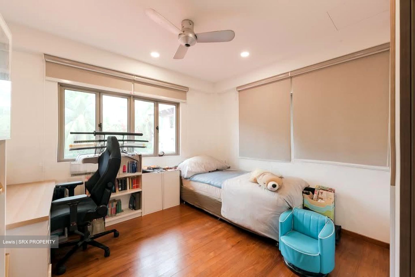 Frankel Estate (D15), Semi-Detached #560934351